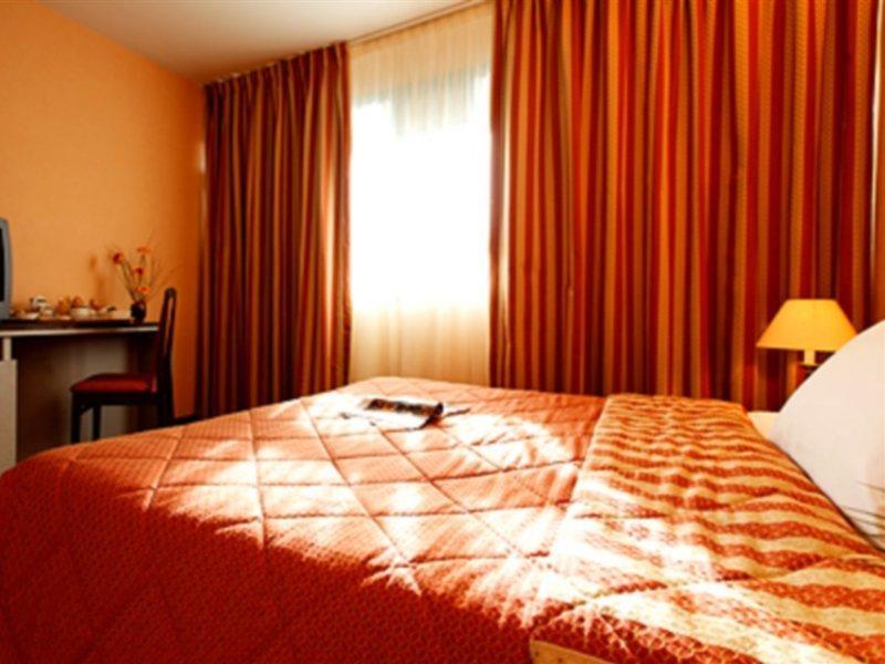 Mercure Paris Saint-Ouen Eksteriør bilde